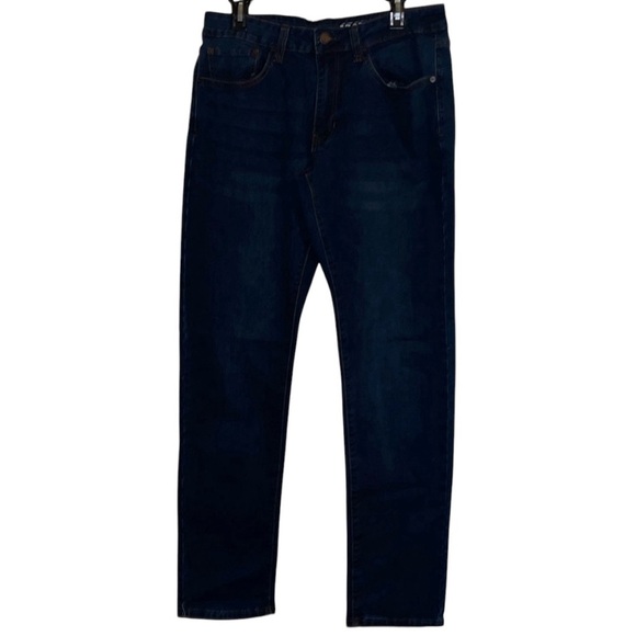 🌹IZOD COMFORT STRETCH STRAIGHT FIT JEANS - Picture 1 of 7